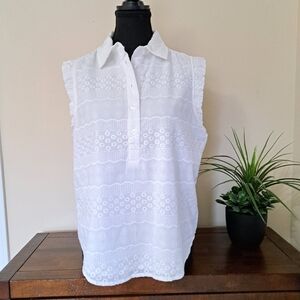 LOFT White Sleeveless Blouse Eyelet Womens Size Medium Lined Ruffle Feminine NEW